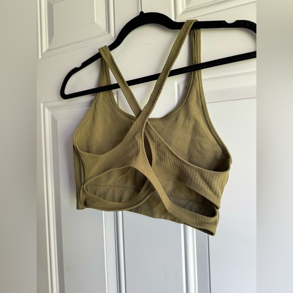 WORN ONCE Fabletics NO-BOUNCE SCULPTKNIT® BRA In Color Moss Green LIKE NEW - Picture 14 of 17